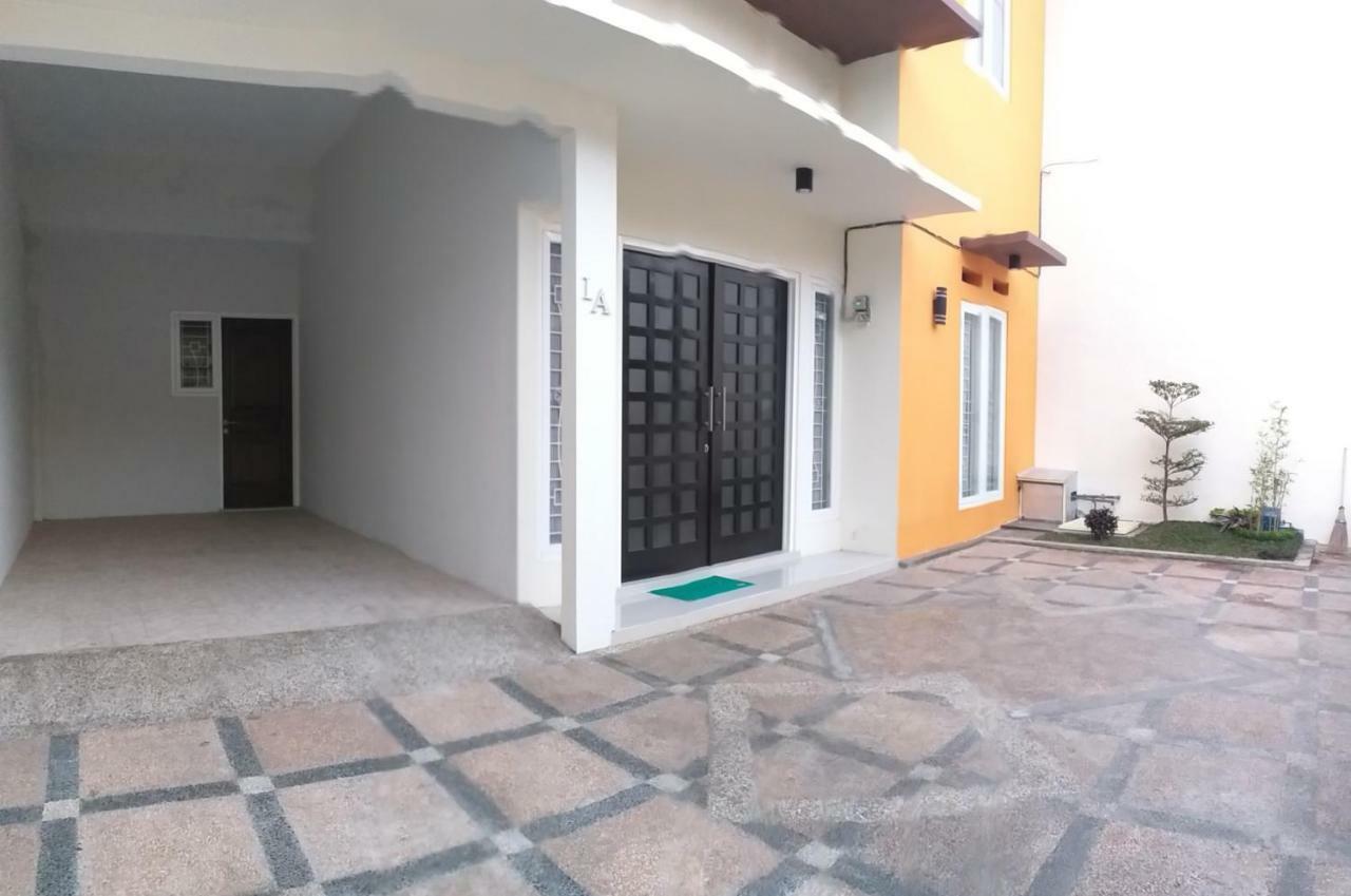 Oemah Arma Rinjani 2 Villa Batu  Exterior photo